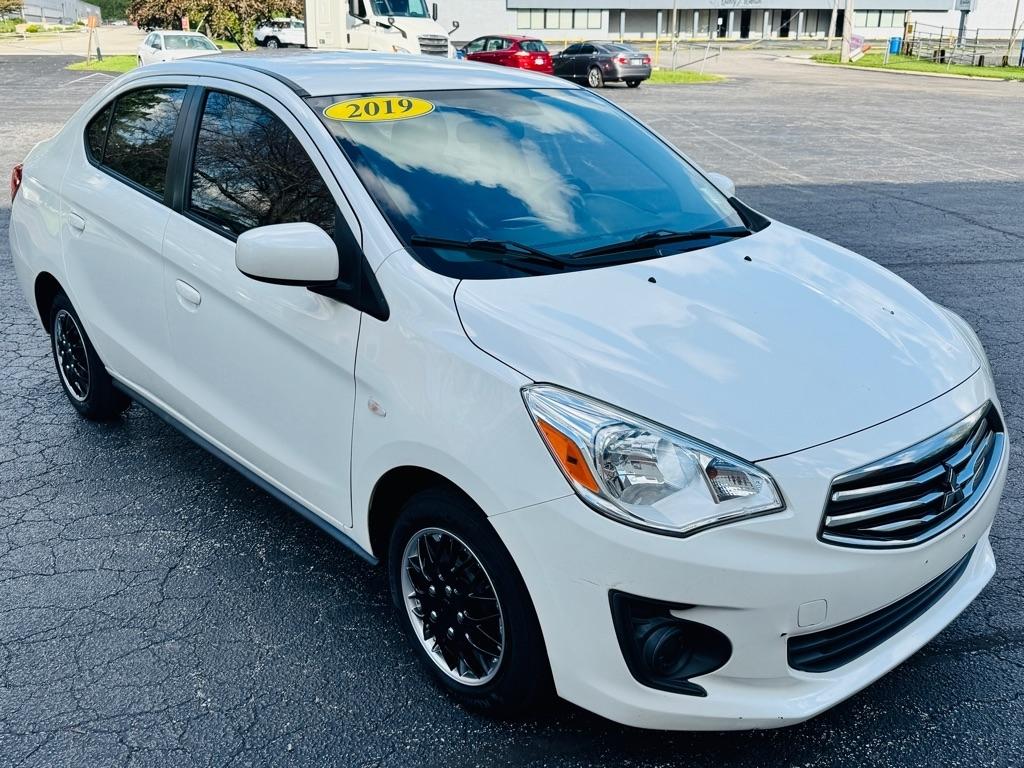 Mitsubishi Mirage G4 ES 5M 2019