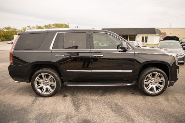 Cadillac Escalade  2017 Cadillac Escalade  2017