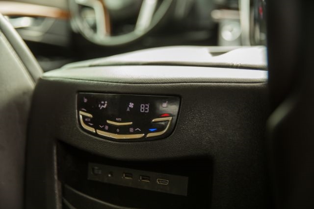 Cadillac Escalade  2017 Cadillac Escalade  2017