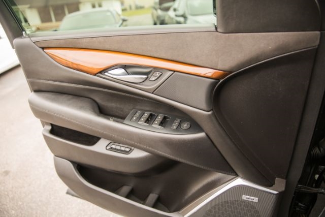 Cadillac Escalade  2017 Cadillac Escalade  2017