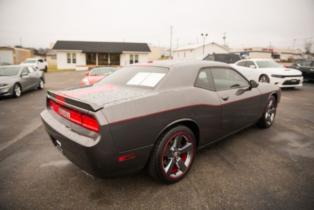 Dodge Challenger  2013