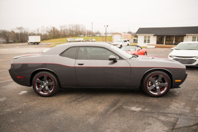 Dodge Challenger  2013