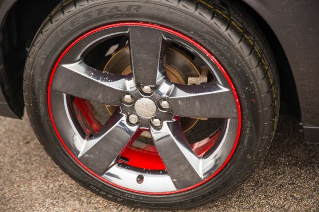 Dodge Challenger  2013