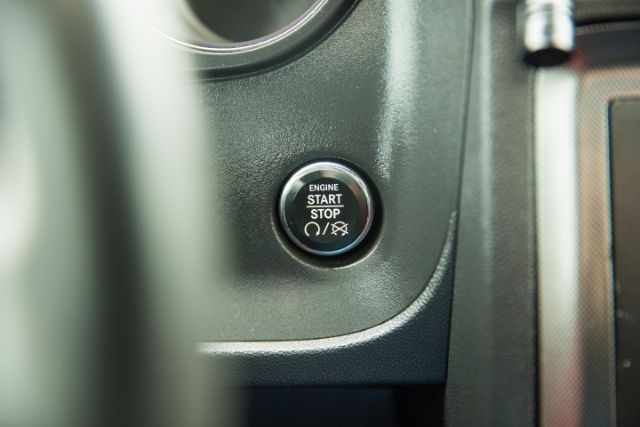 Dodge Challenger  2013