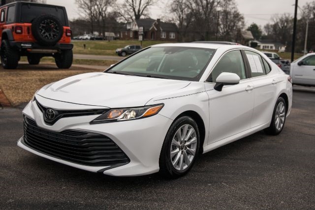 Toyota Camry  2019