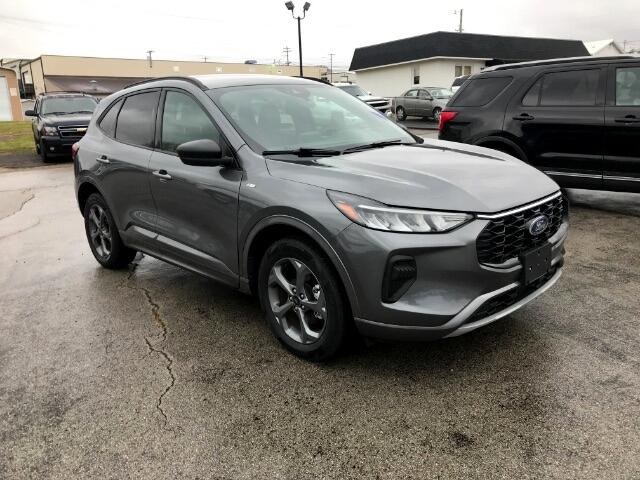 Ford Escape  2023