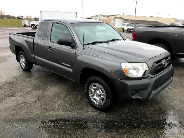 Toyota Tacoma  2013