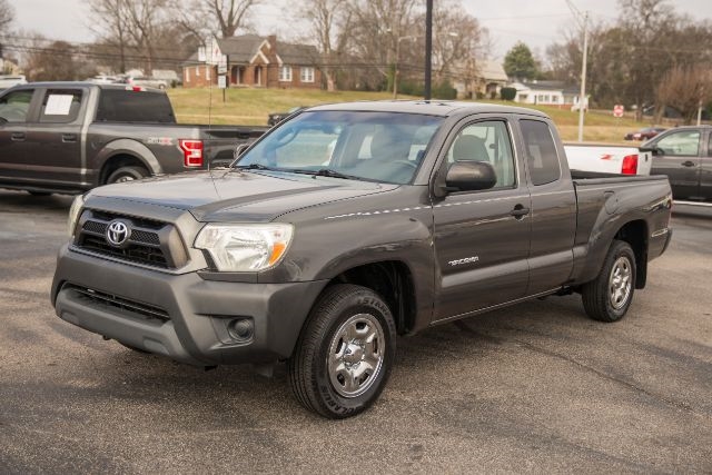Toyota Tacoma  2013