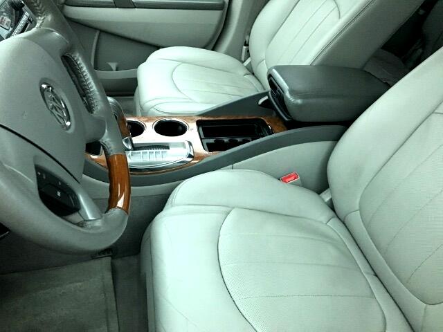 Buick Enclave  2010