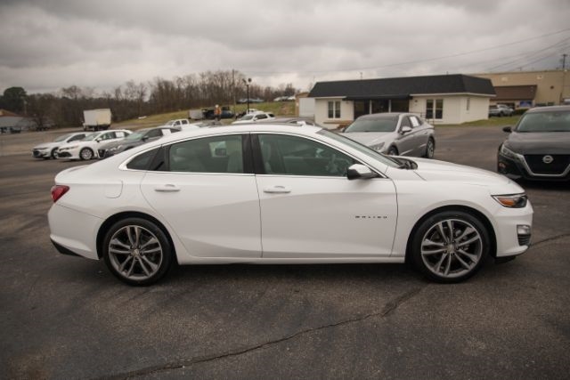 Chevrolet Malibu  2021