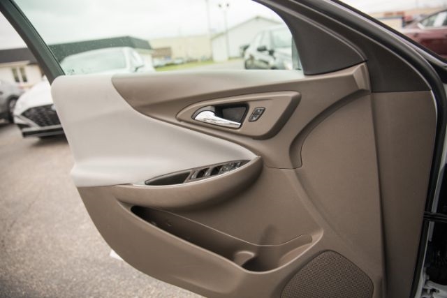 Chevrolet Malibu  2021