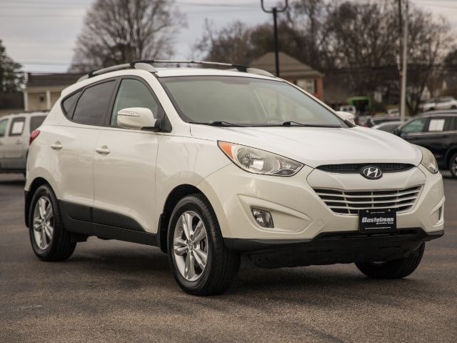 Hyundai Tucson  2013