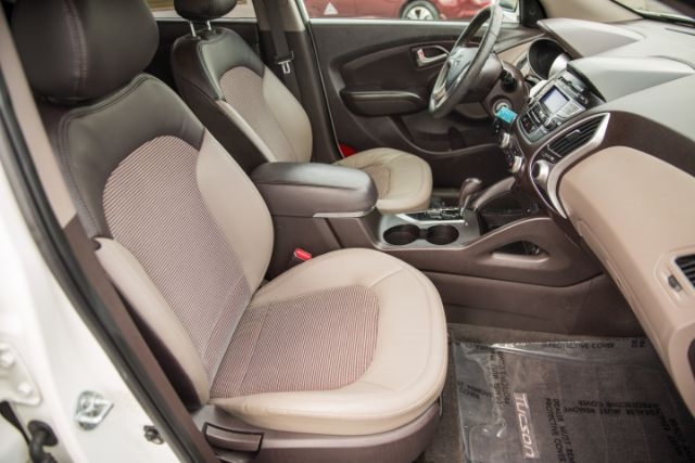 Hyundai Tucson  2013