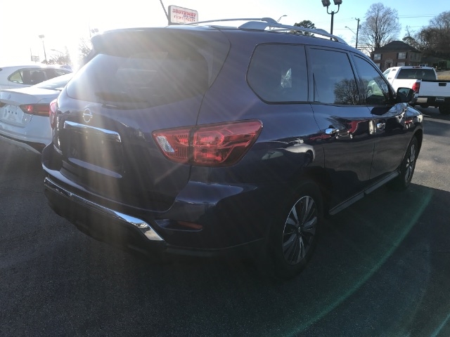 Nissan Pathfinder  2017