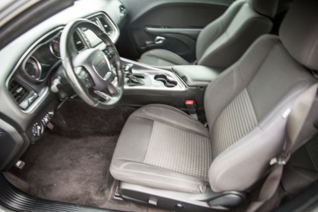 Dodge Challenger  2017