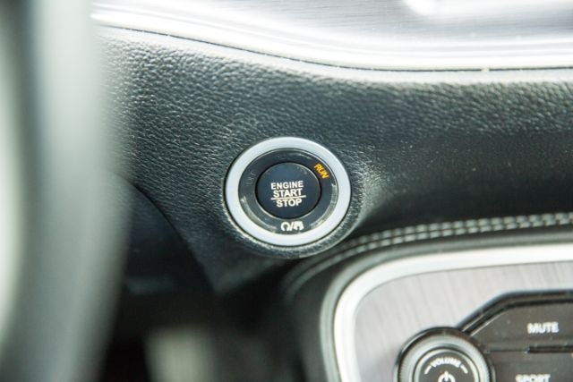 Dodge Challenger  2017