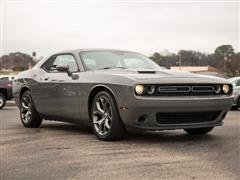 2017 Dodge Challenger 