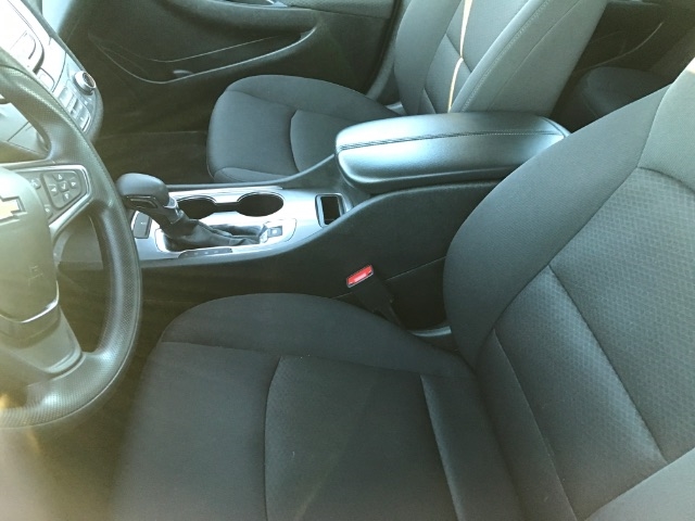 Chevrolet Malibu  2023