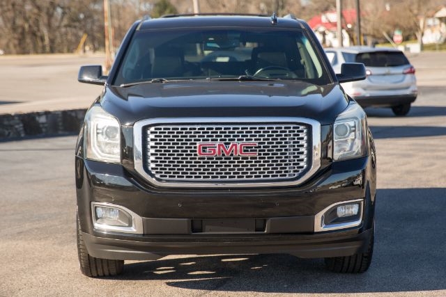GMC Yukon Denali  2015