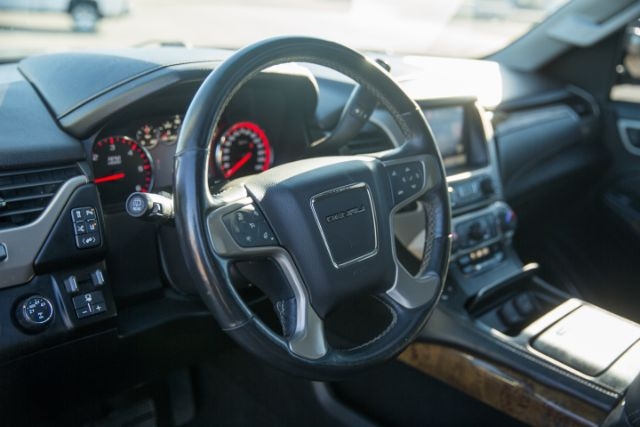 GMC Yukon Denali  2015