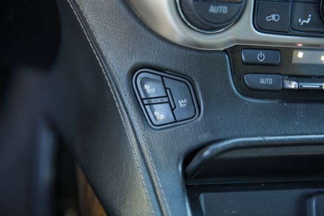 GMC Yukon Denali  2015