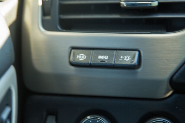 GMC Yukon Denali  2015