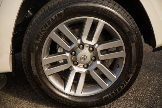 Toyota 4Runner  2012