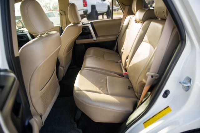 Toyota 4Runner  2012