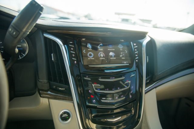 Cadillac Escalade  2018