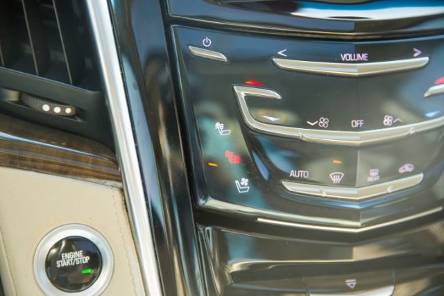 Cadillac Escalade  2018