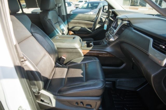 Chevrolet Suburban  2018