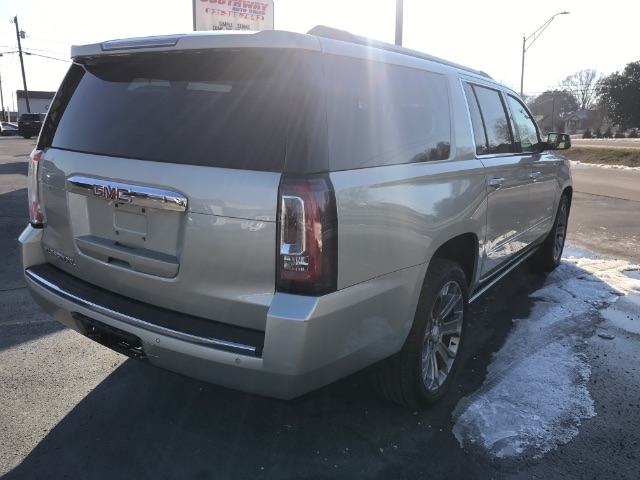 GMC Yukon XL  2016
