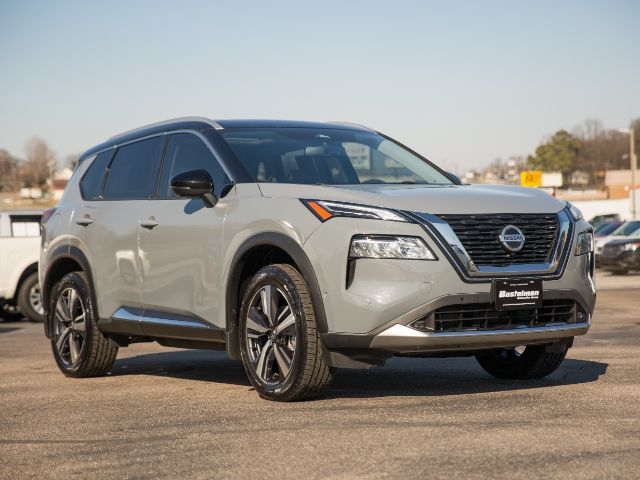Nissan Rogue  2021
