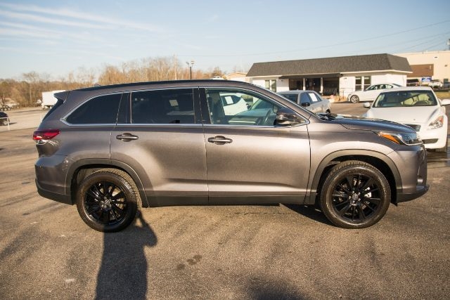 Toyota Highlander  2019
