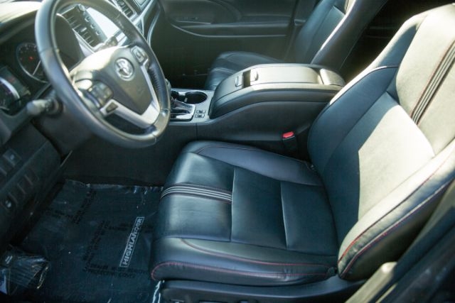 Toyota Highlander  2019