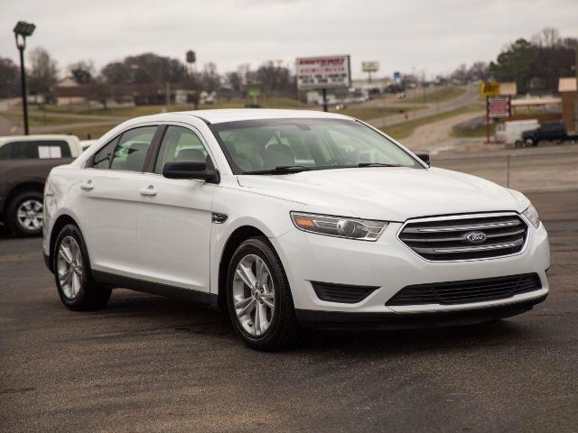 Ford Taurus  2018