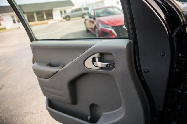 Nissan Frontier  2019