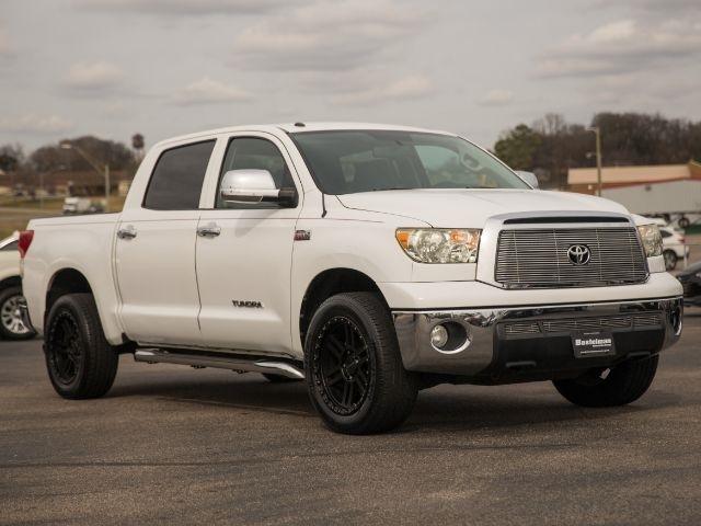 Toyota Tundra  2012