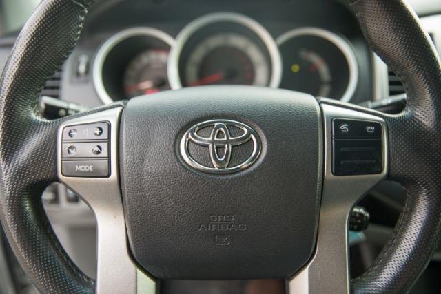 Toyota Tacoma  2013