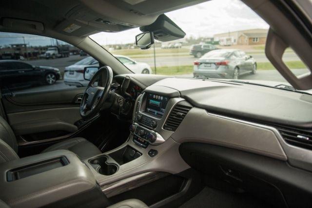 Chevrolet Suburban  2019