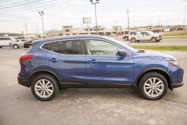 Nissan Rogue Sport  2018