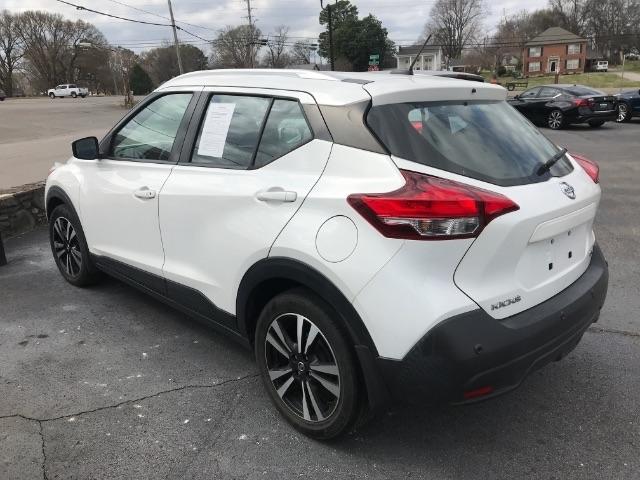 Nissan Kicks  2020