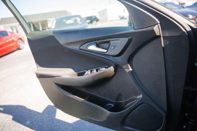 Chevrolet Malibu  2023