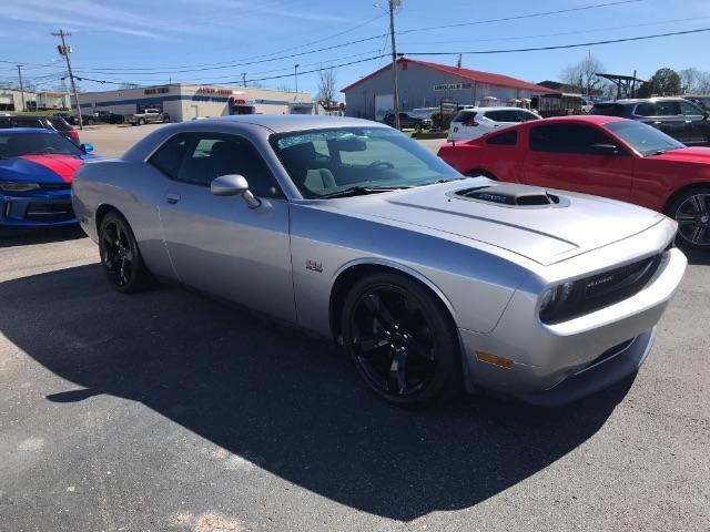 Dodge Challenger  2014