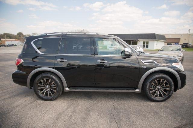 Nissan Armada  2017