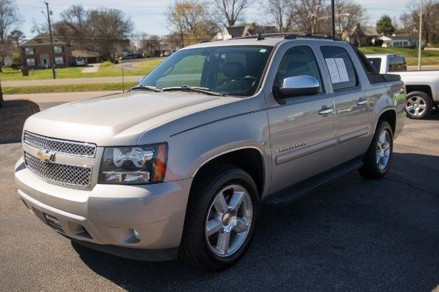 Chevrolet Avalanche  2008