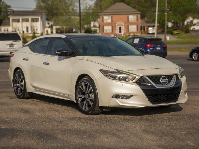 Nissan Maxima  2016