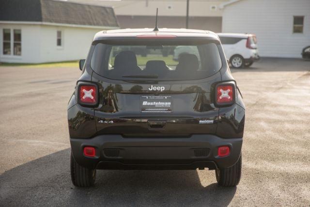 Jeep Renegade  2023