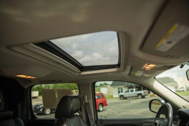 Chevrolet Avalanche  2011
