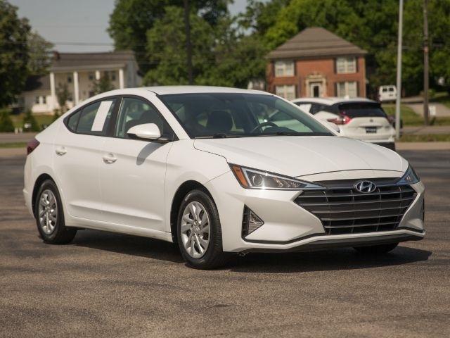 Hyundai Elantra  2020